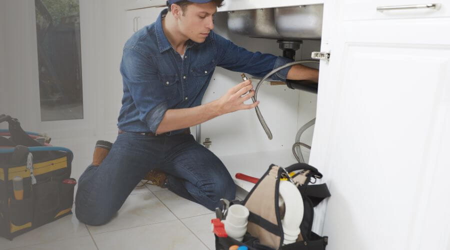 Professional water heater repair in Amazonia, MO